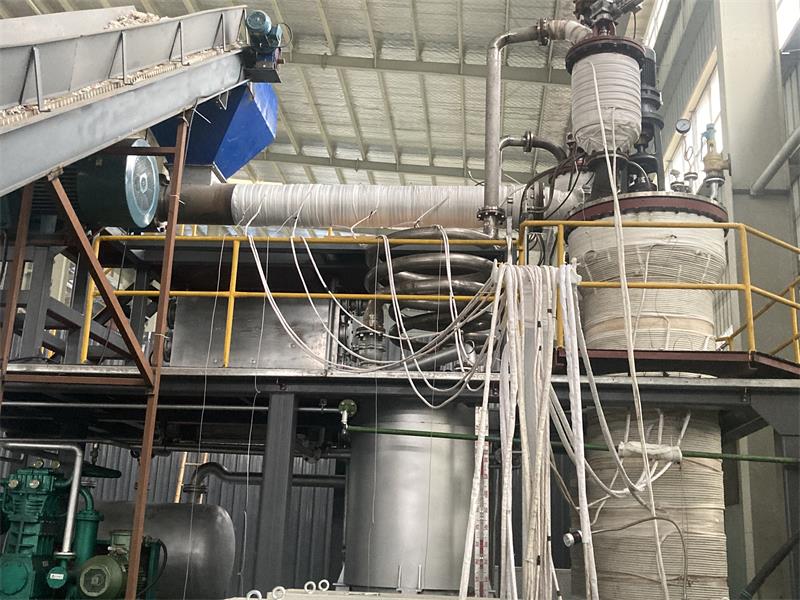 什么樣的廢塑裂解煉油加熱裝置，竟然需要十幾萬一套？.jpg